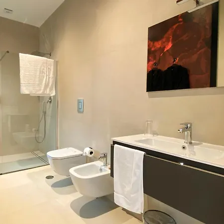 Monumental Luxury Bed & Breakfast 4*