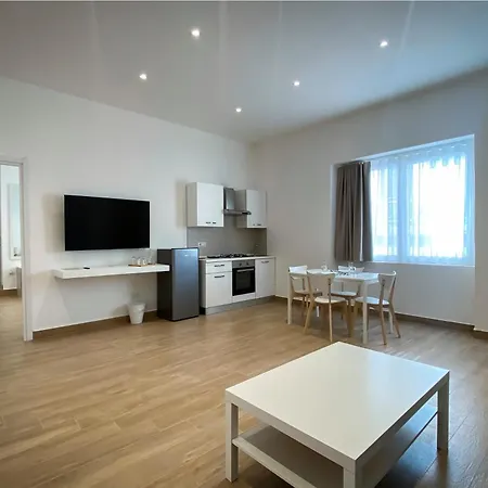 Monumental Luxury 4*